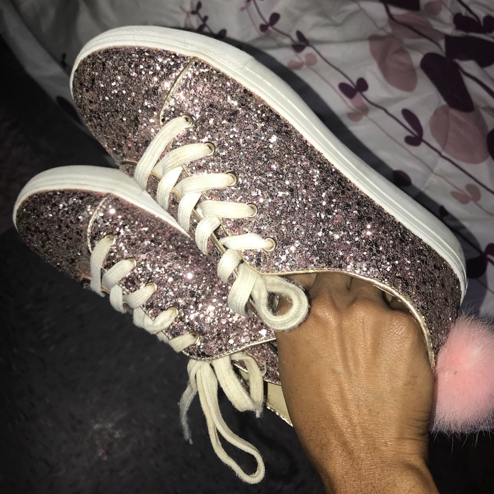 Pink comfortable Sneakers
